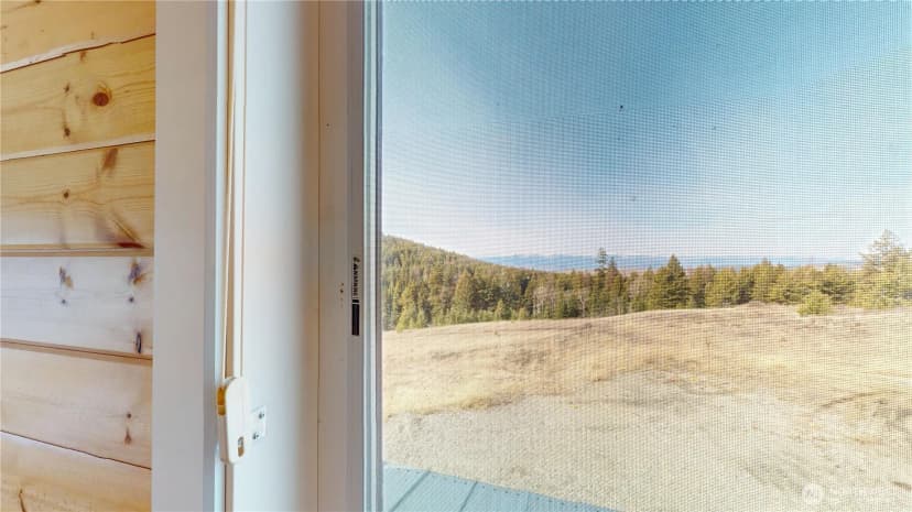 Property photo for 17 Teal Lake Road N, Oroville photo 14