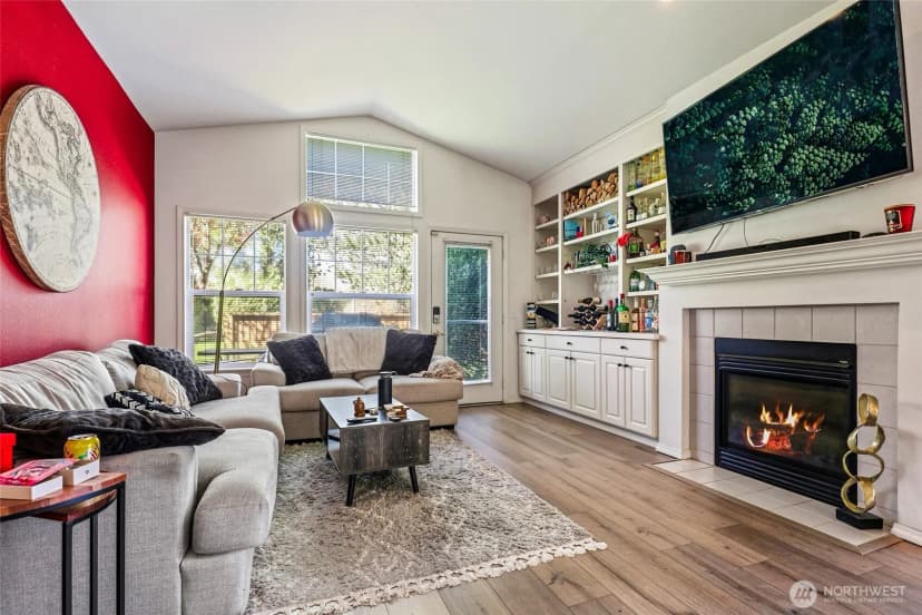 Property photo for 23301 60th Place S #7-6, Kent photo 2