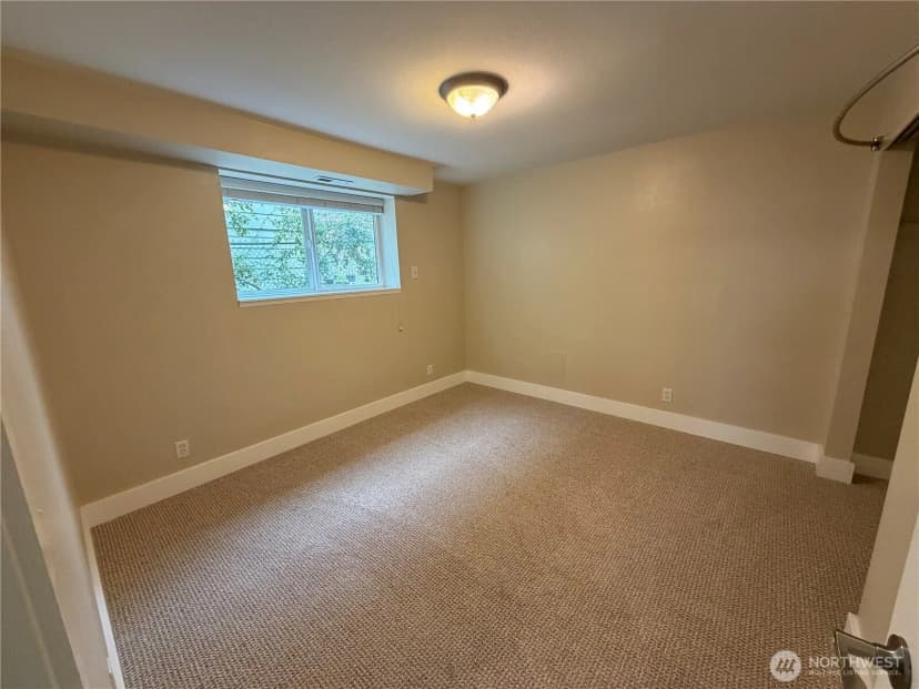 Property photo for 9 H Street Se, Auburn photo 32