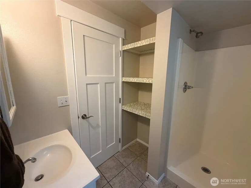 Property photo for 9 H Street Se, Auburn photo 36