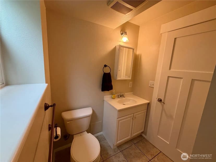 Property photo for 9 H Street Se, Auburn photo 37