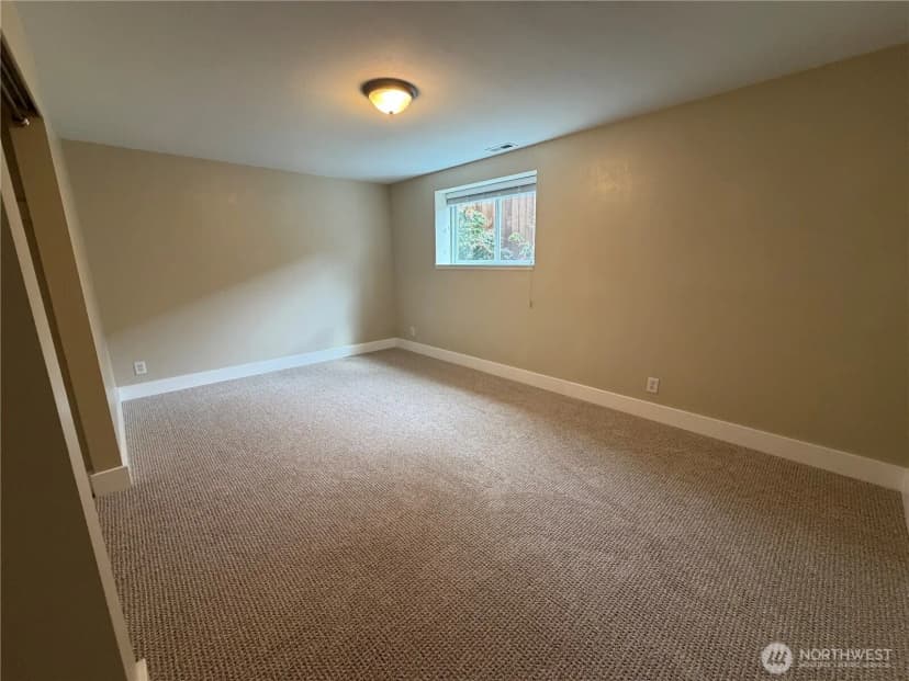 Property photo for 9 H Street Se, Auburn photo 35