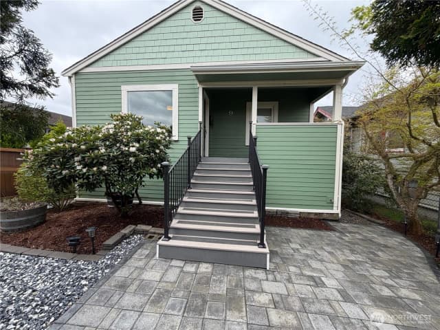 Property photo for 9 H Street Se, Auburn