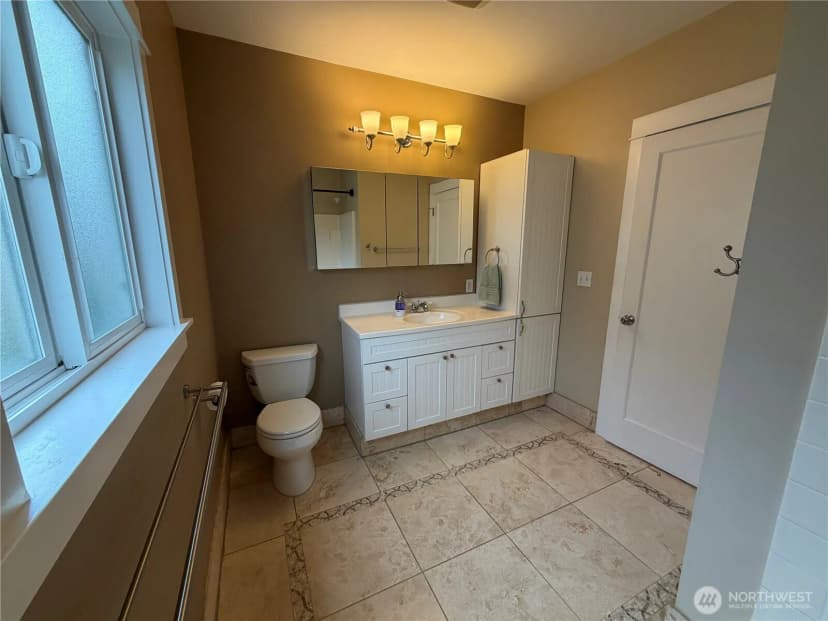 Property photo for 9 H Street Se, Auburn photo 17