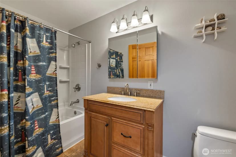Property photo for 7805 Western Court Sw, Olympia photo 17