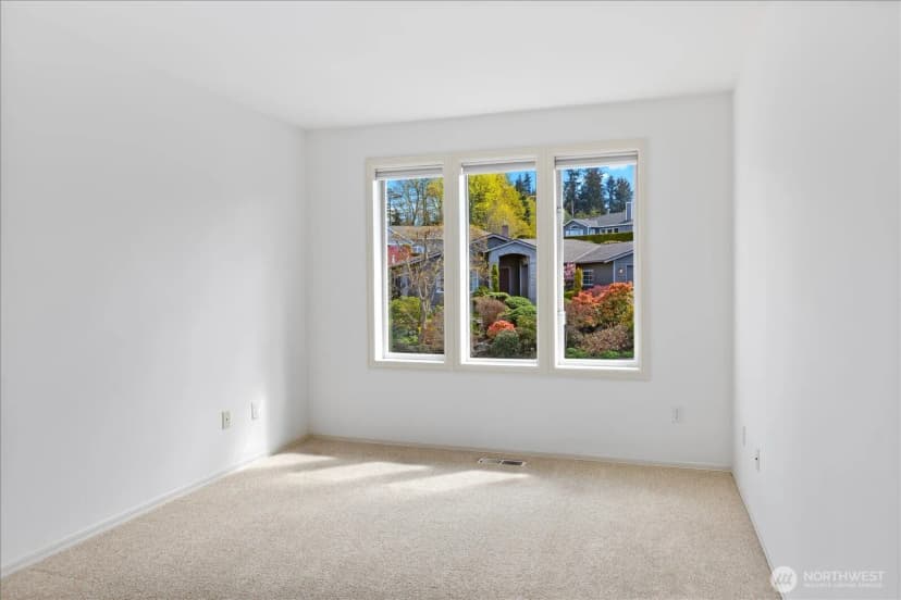 Property photo for 2408 55th Street Sw, Everett photo 30