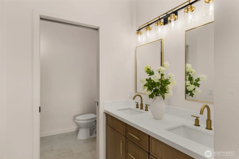 Property photo for 5235 164th Avenue Se #14-1, Bellevue photo 16