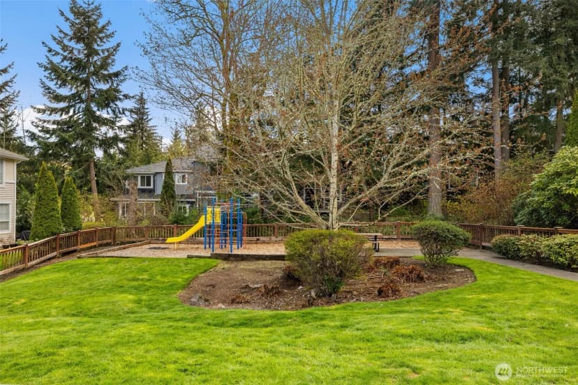 Property photo for 5235 164th Avenue Se #14-1, Bellevue photo 30