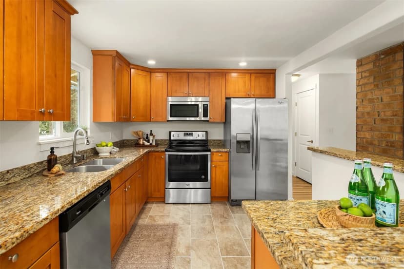 Property photo for 4028 S 175th Street, Sea Tac photo 7