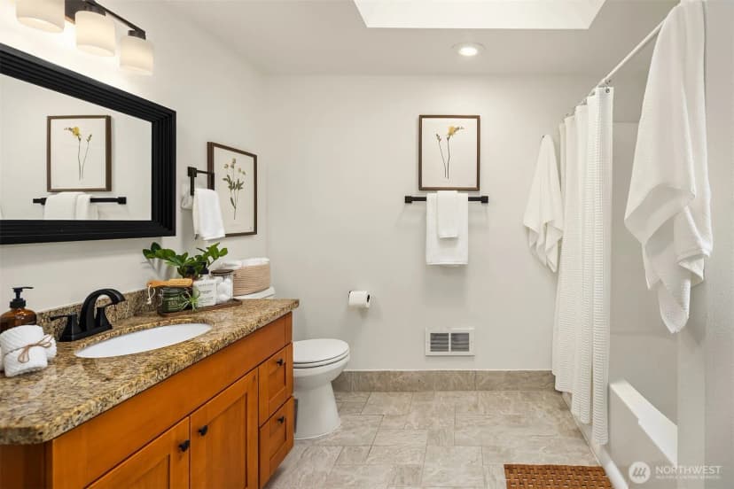 Property photo for 4028 S 175th Street, Sea Tac photo 16