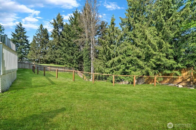 Property photo for 217 Capri Place, Everett photo 27