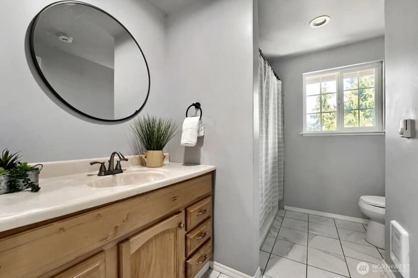 Property photo for 217 Capri Place, Everett photo 16