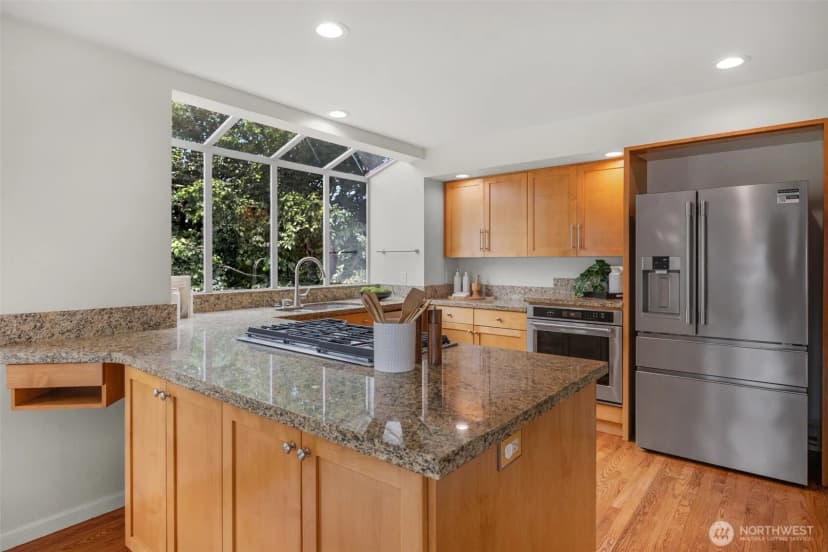 Property photo for 1623 Edgemoor Lane, Everett photo 11