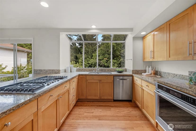 Property photo for 1623 Edgemoor Lane, Everett photo 12