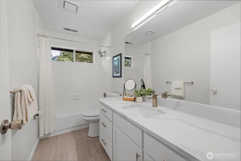 Property photo for 1623 Edgemoor Lane, Everett photo 29