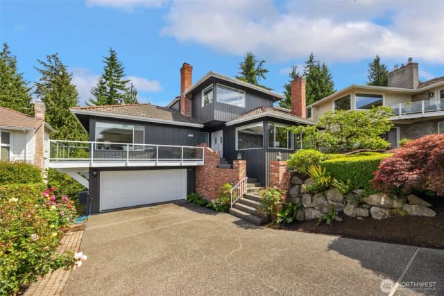 Property photo for 1623 Edgemoor Lane, Everett
