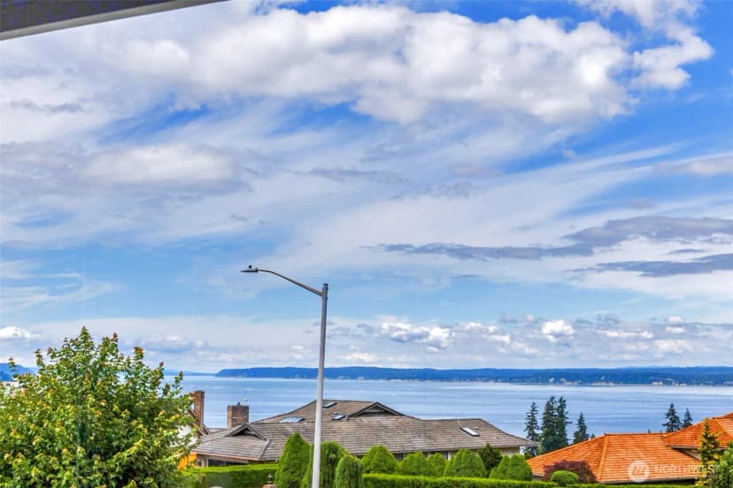 Property photo for 1623 Edgemoor Lane, Everett photo 19
