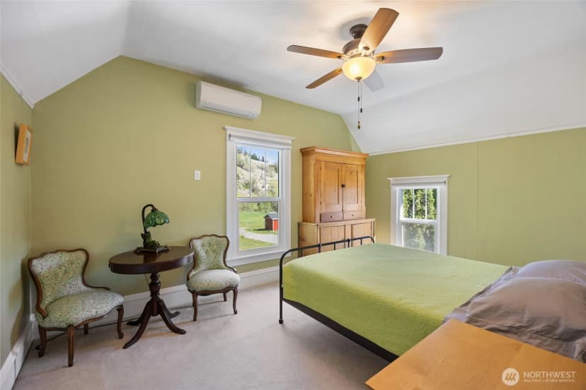 Property photo for 529 Lower Sunnyslope Road, Wenatchee photo 24