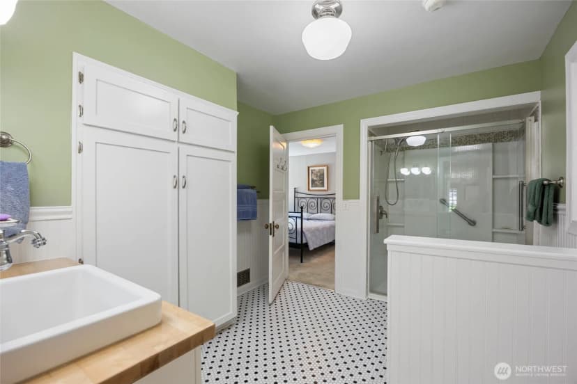 Property photo for 529 Lower Sunnyslope Road, Wenatchee photo 14