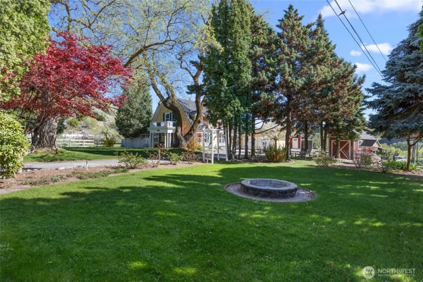 Property photo for 529 Lower Sunnyslope Road, Wenatchee photo 34