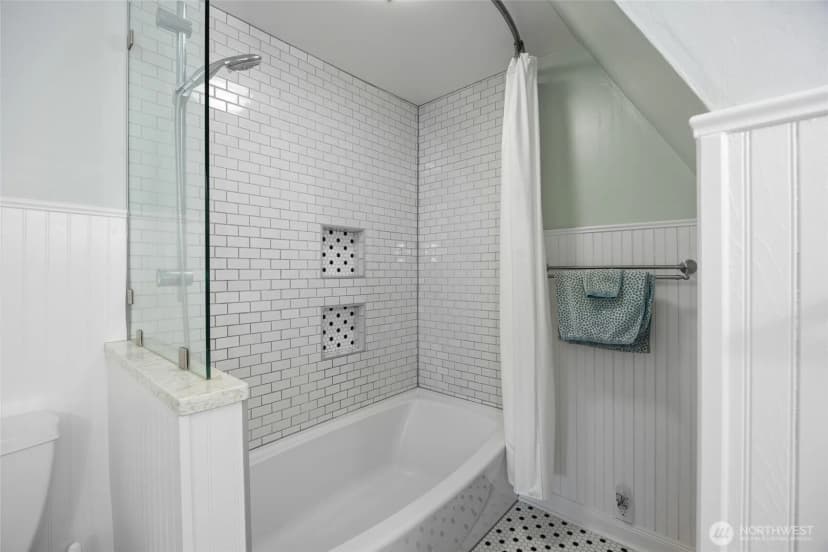 Property photo for 529 Lower Sunnyslope Road, Wenatchee photo 26