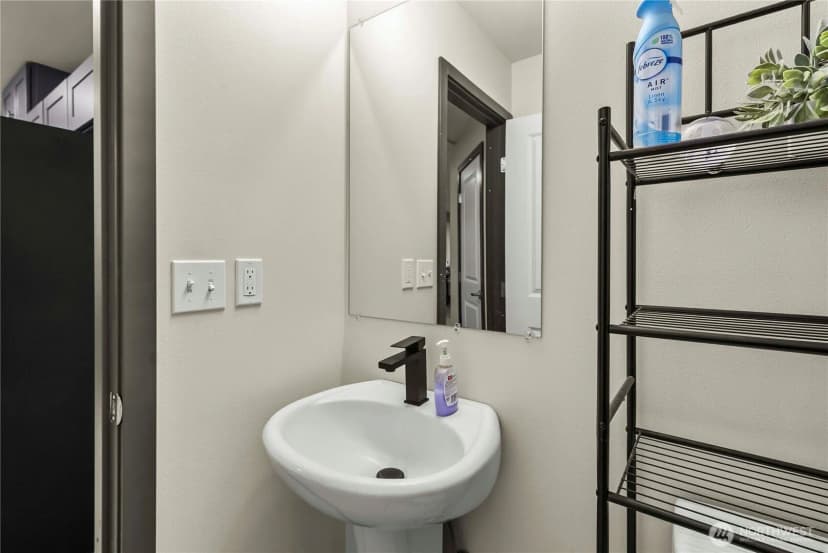 Property photo for 19828 63rd Avenue Ct E, Spanaway photo 9