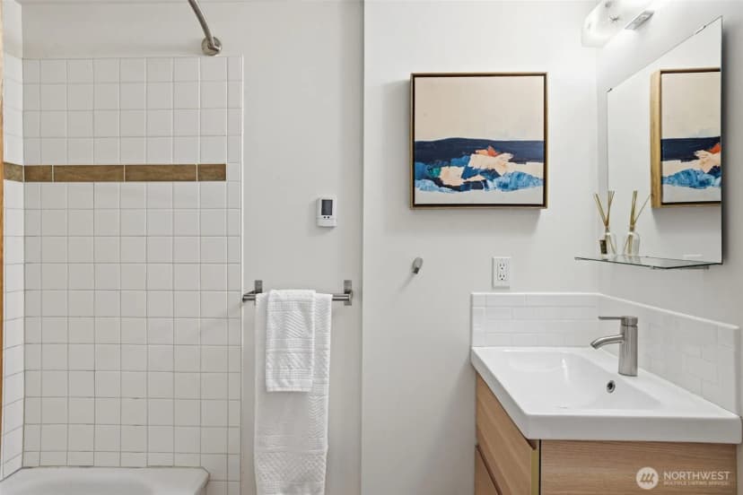 Property photo for 10054 Waters Avenue S, Seattle photo 36