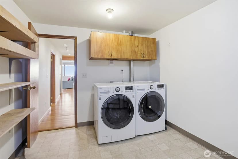 Property photo for 10054 Waters Avenue S, Seattle photo 39