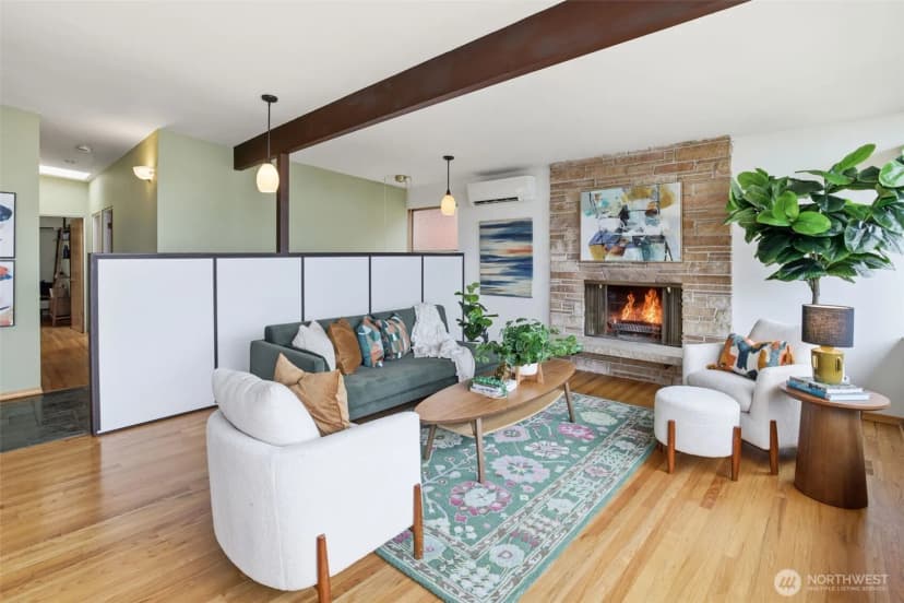 Property photo for 10054 Waters Avenue S, Seattle photo 6