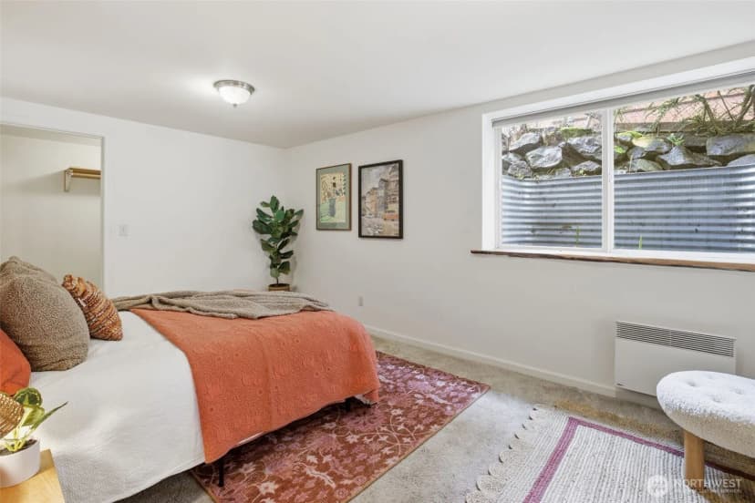 Property photo for 10054 Waters Avenue S, Seattle photo 35