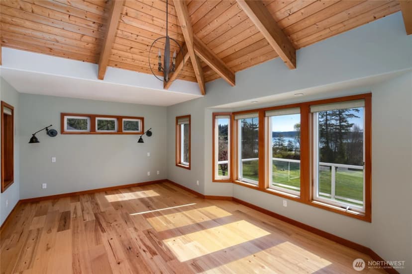 Property photo for 6065 Central Avenue, Anacortes photo 14