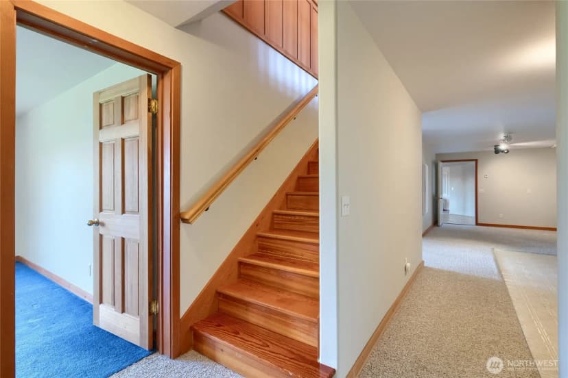 Property photo for 6065 Central Avenue, Anacortes photo 33