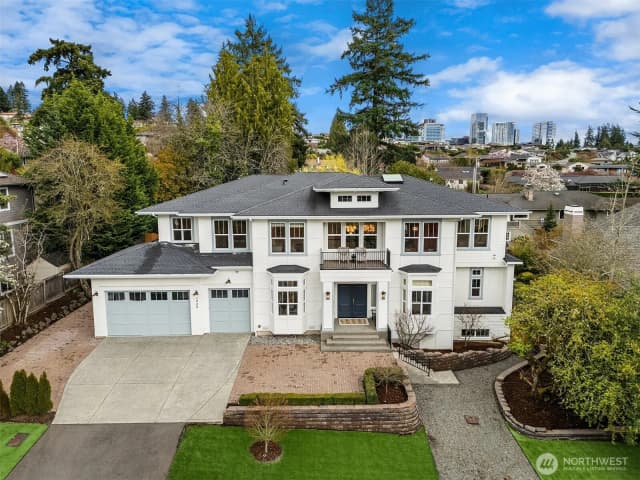 Property photo for 1024 91st Avenue Ne, Bellevue