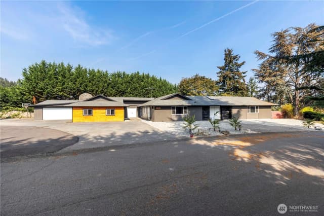 Property photo for 3062 44th St E, Tacoma