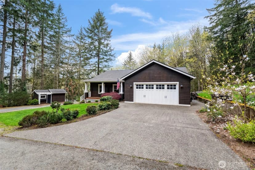 Property photo for 9715 Crescent Valley Drive Nw, Gig Harbor