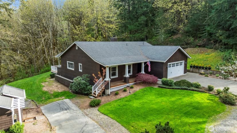 Property photo for 9715 Crescent Valley Drive Nw, Gig Harbor photo 2