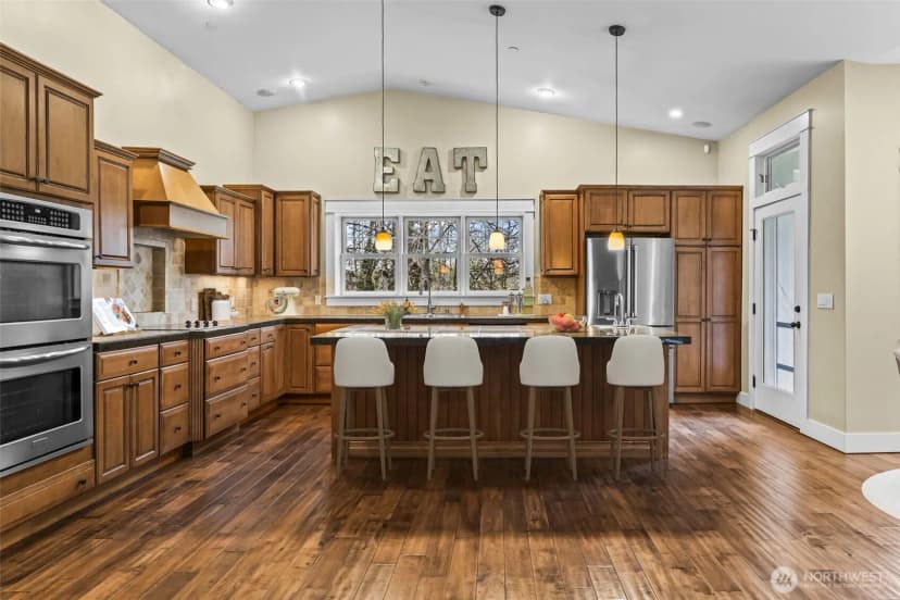 Property photo for 9715 Crescent Valley Drive Nw, Gig Harbor photo 13