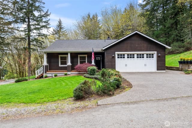 Property photo for 9715 Crescent Valley Drive Nw, Gig Harbor photo 3