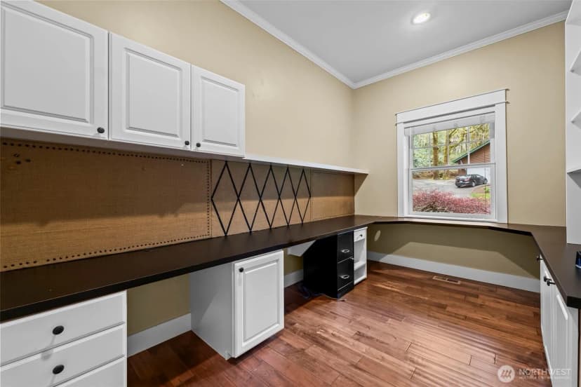 Property photo for 9715 Crescent Valley Drive Nw, Gig Harbor photo 21
