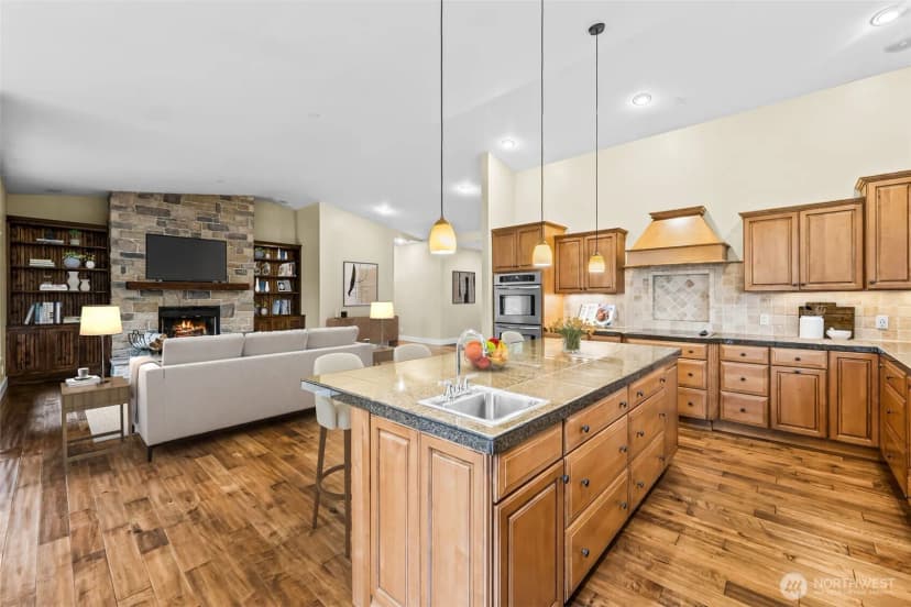 Property photo for 9715 Crescent Valley Drive Nw, Gig Harbor photo 15