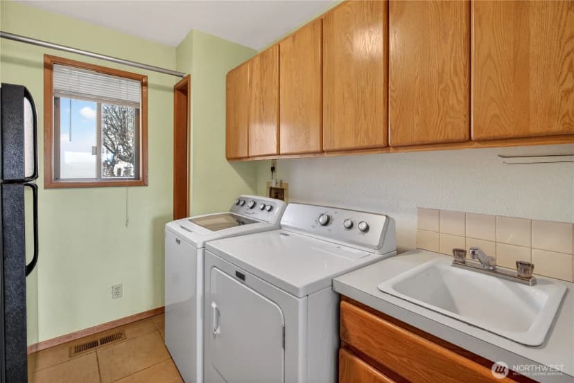 Property photo for 2629 Lemaister Avenue, Wenatchee photo 22