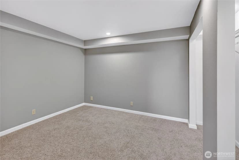 Property photo for 2629 Lemaister Avenue, Wenatchee photo 36