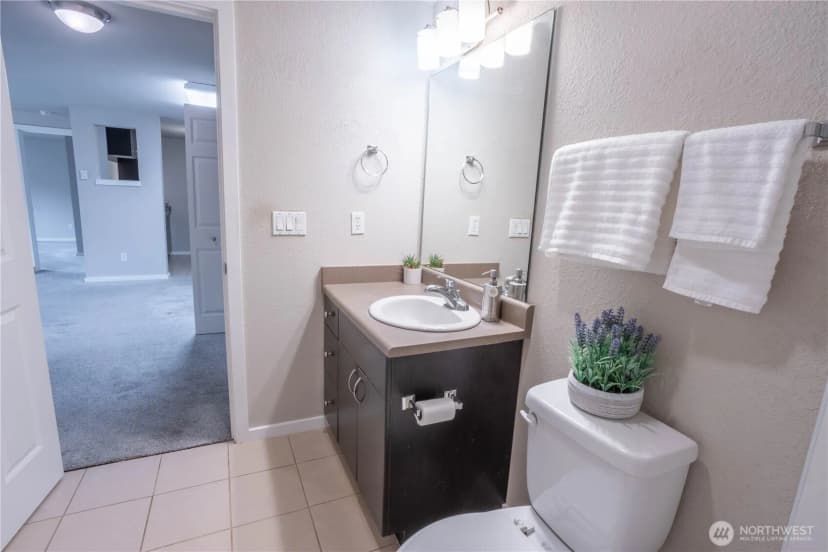 Property photo for 12607 Se 41st Place #h207, Bellevue photo 18