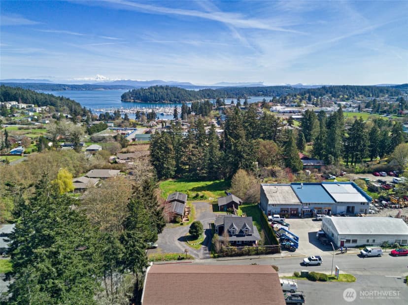 Property photo for 326 Carter St, San Juan Island photo 6