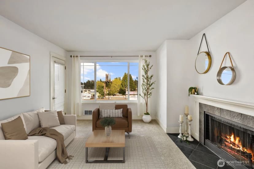 Property photo for 937 N 200th Street #b 203, Shoreline photo 6