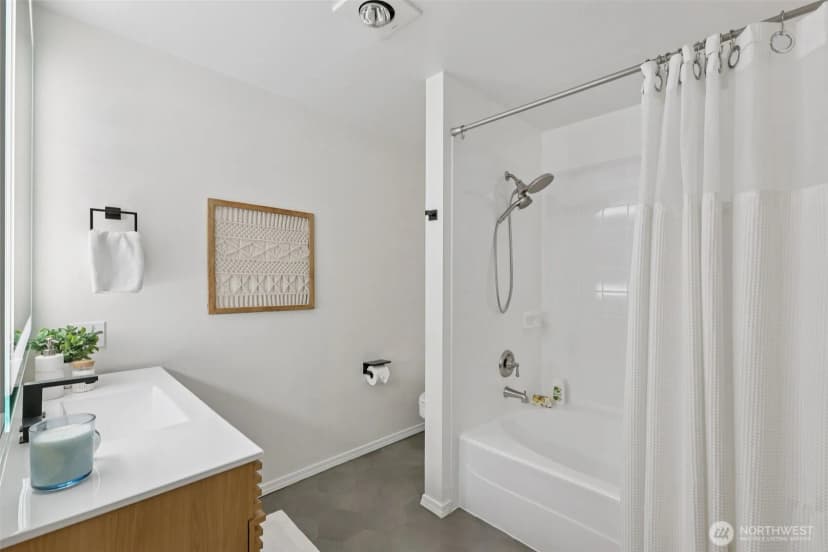 Property photo for 526 1st Avenue S #405, Seattle photo 12