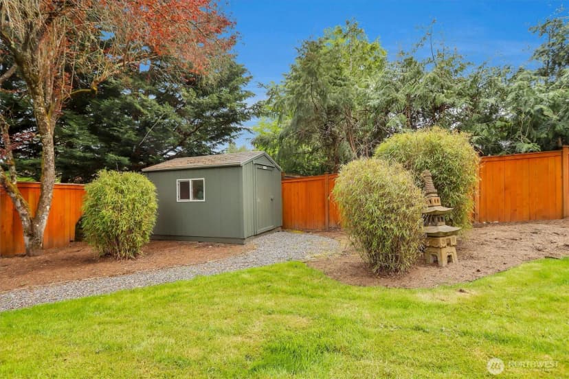 Property photo for 2212 186th Avenue Ne, Redmond photo 29