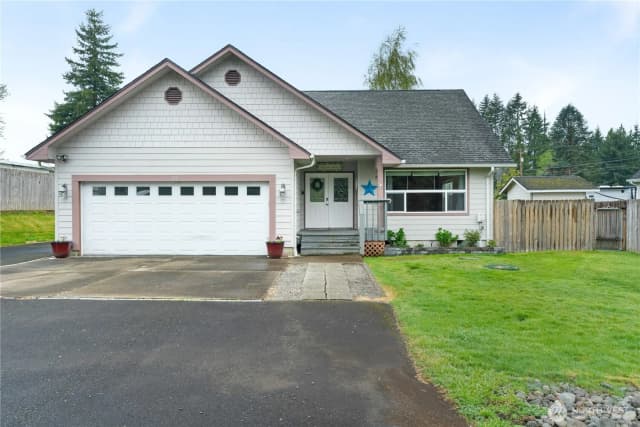 Property photo for 325 N Talbot Street, Montesano