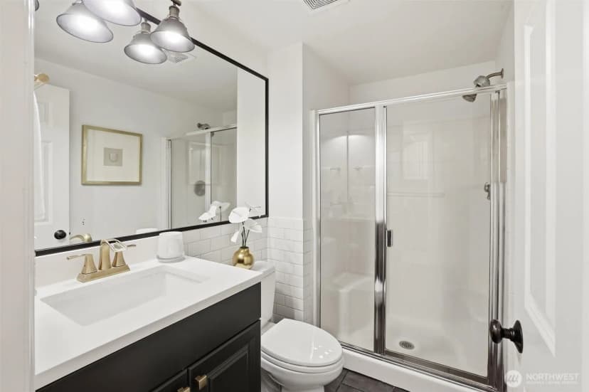 Property photo for 928 271st Avenue Se, Sammamish photo 21