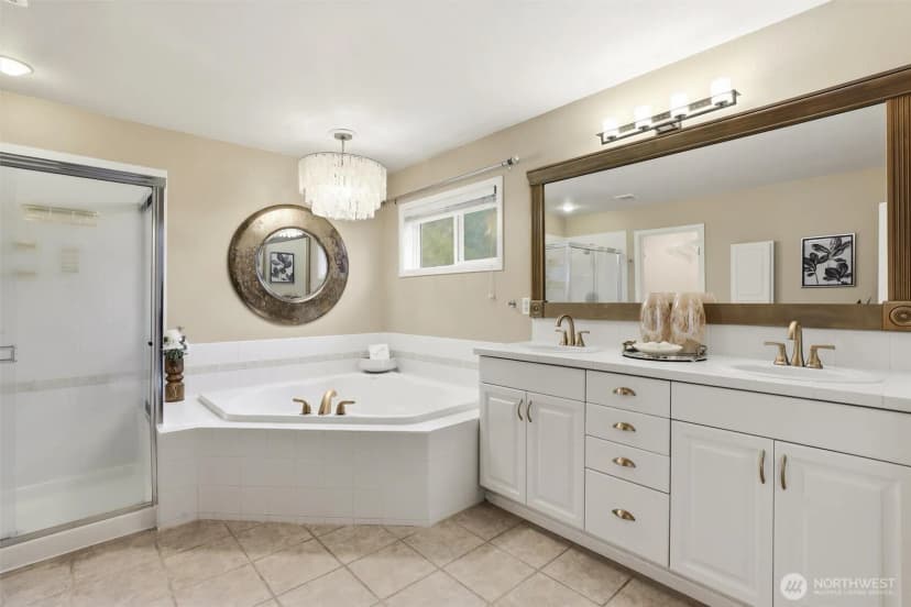 Property photo for 928 271st Avenue Se, Sammamish photo 26